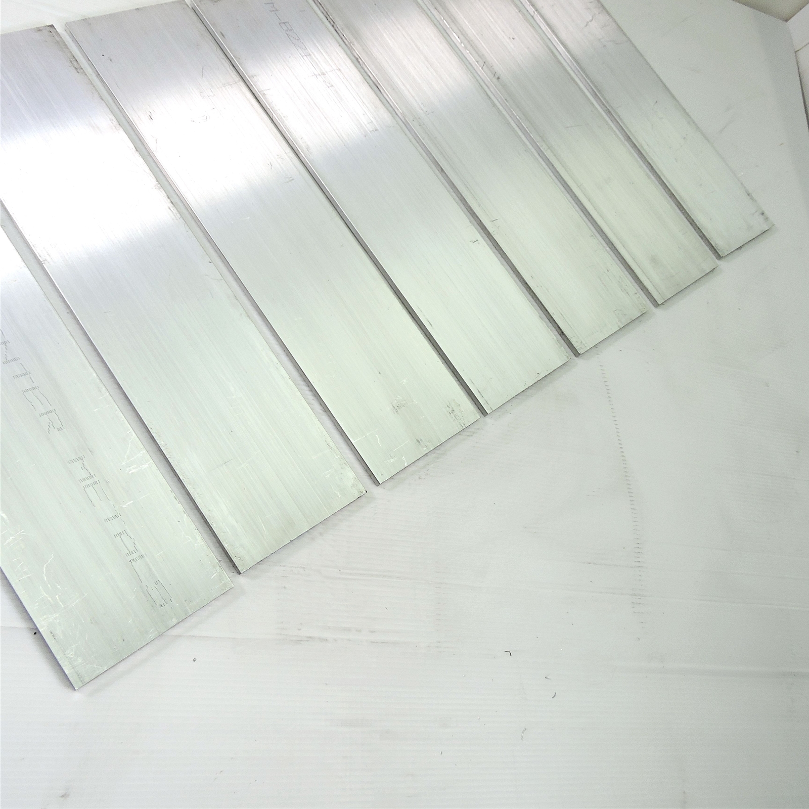 .5″ x 5.5″ Aluminum 6061 FLAT BAR 8.75″ Long new mill stock QTY 7 sku K539