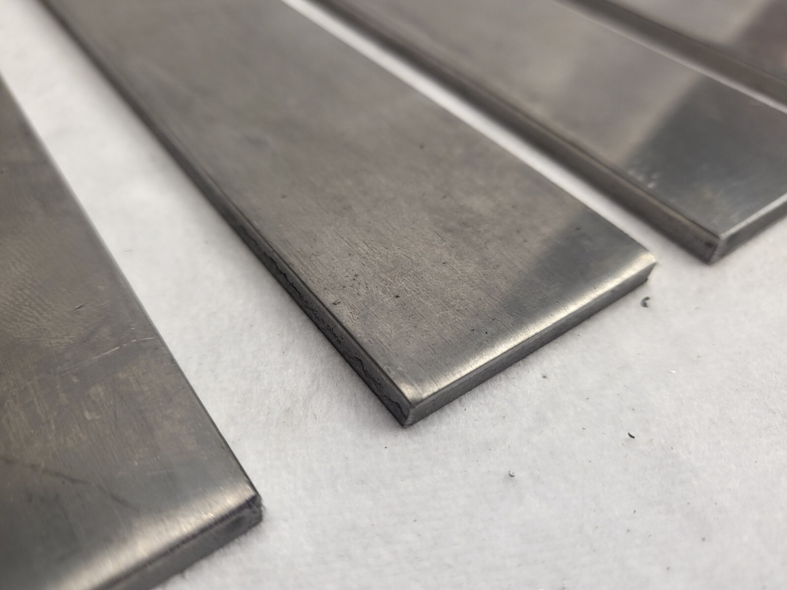 1095 Cold Rolled Carbon Steel 3/16″ x 1-1/2″ x 12″, Knife Making Stock 5 PACK