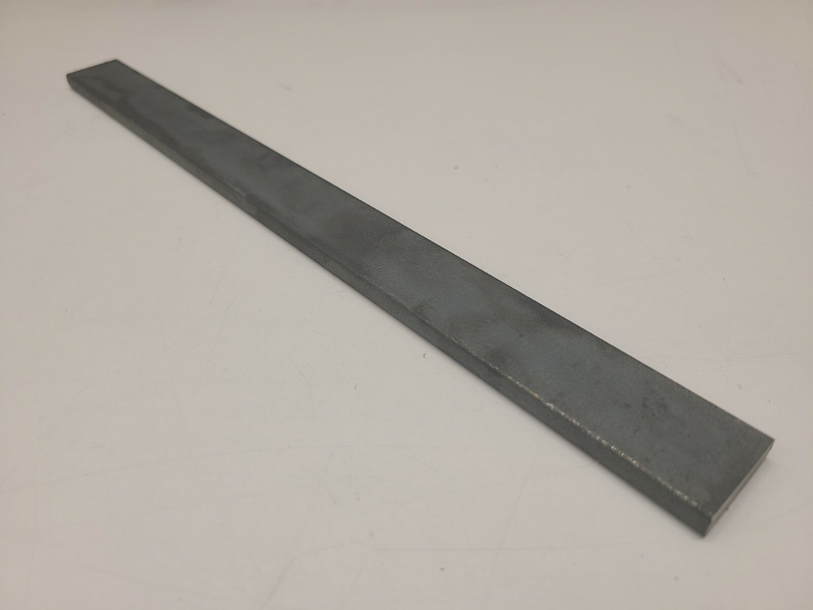 5160 Hot Rolled Alloy Spring Steel 1/4″ x 1″, 12″ long bar, Knife Making Stock