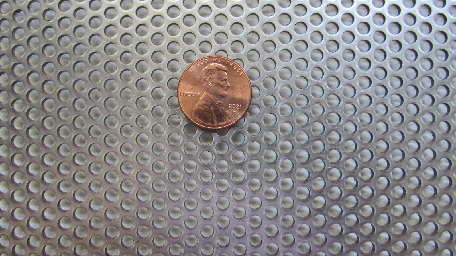 1/8″ HOLES—18 GAUGE 304 STAINLESS PERFORATED SHEET– 12″ X 24″