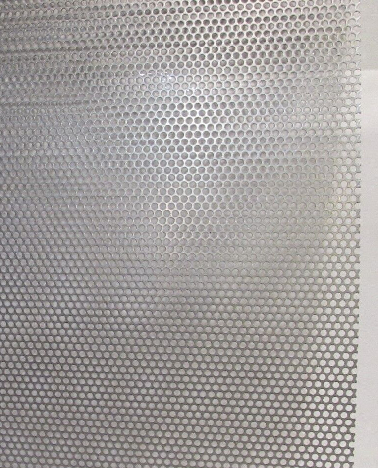 3/16″ HOLES –20 GAUGE-304 STAINLESS PERFORATED SHEET –5-3/4″ X 11-1/2″