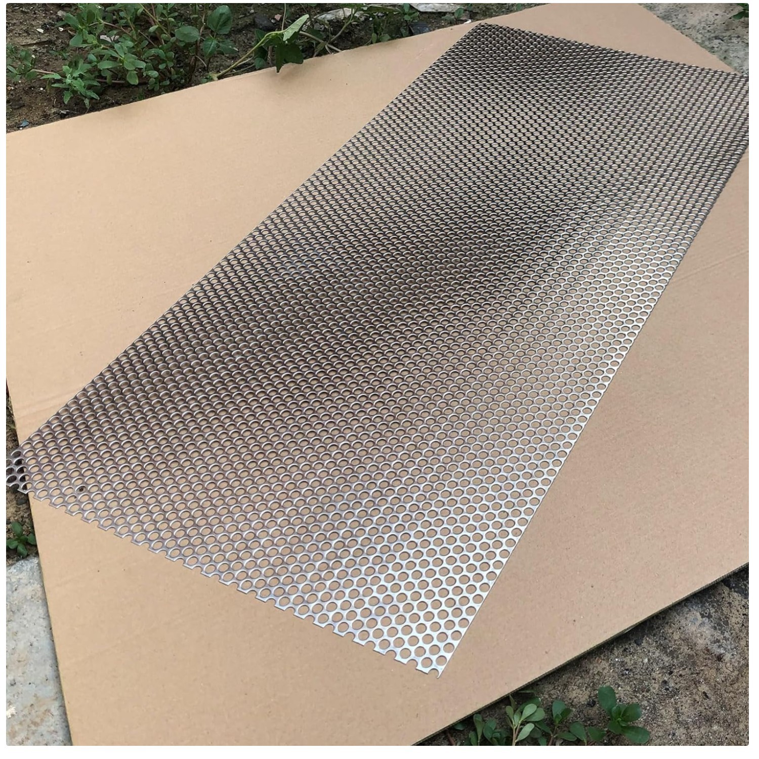 Durable 304 Stainless Steel Mesh Screen 36″x18″ Perforated$^