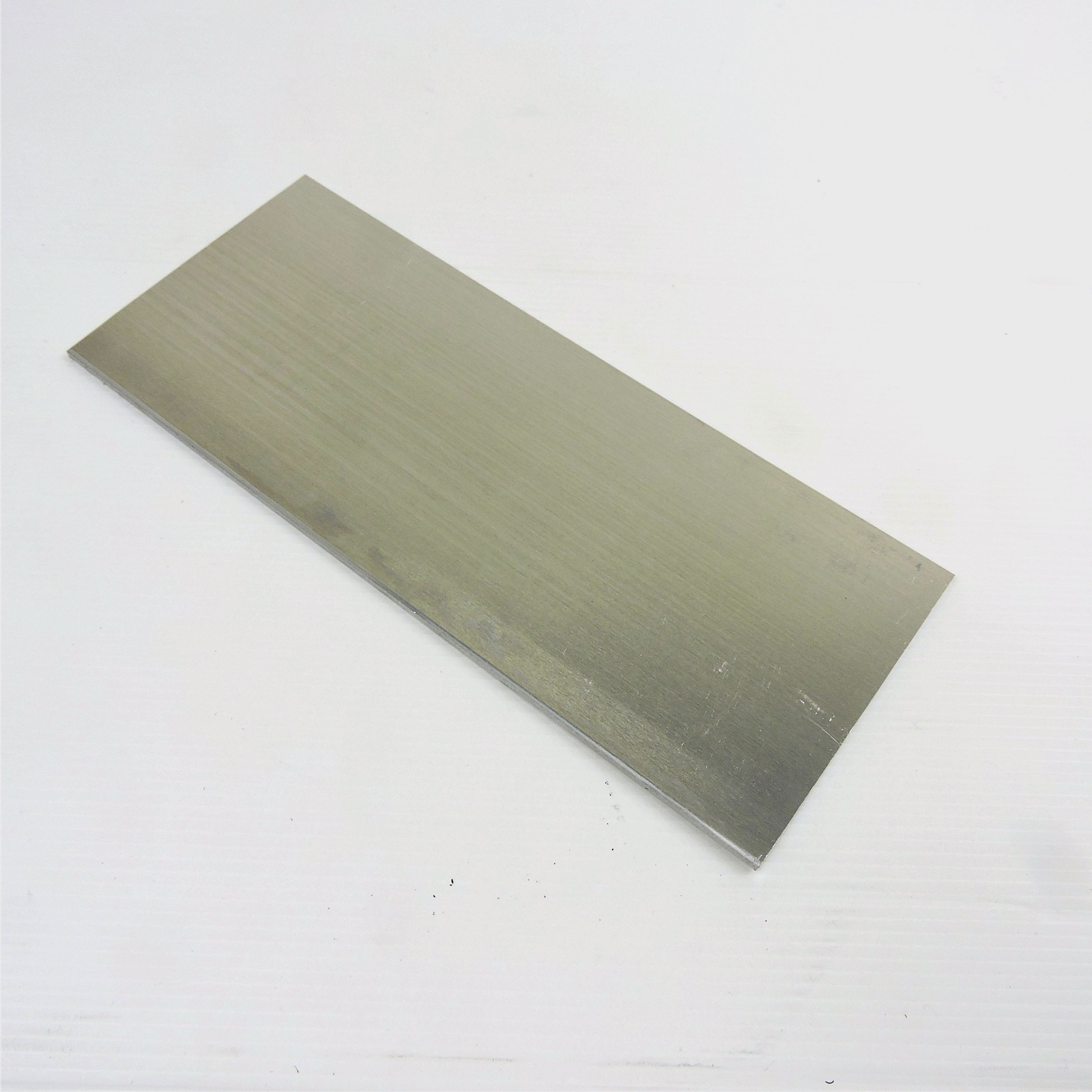 .125″ thick Aluminum SHEET 7.25″ x 13.25″ Long Plate QTY 15 Stock sku 242935