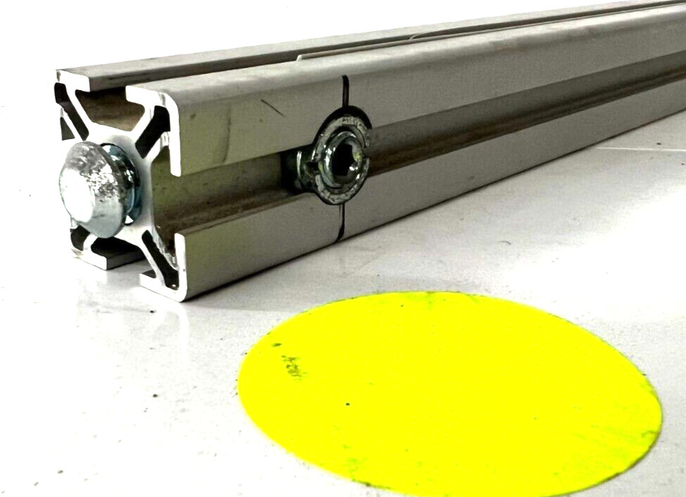80/20 T-SLOT ALUMINUM EXTRUSION LENGTH 30″ WIDTH 1-1/8″ SLIVER LOT OF 4
