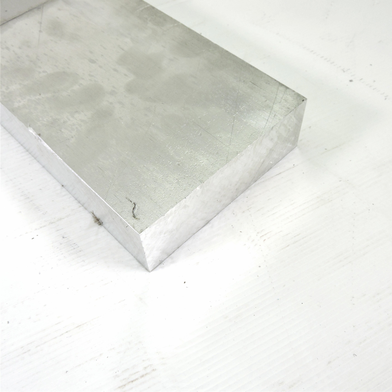 1.75″ thick 1 3/4 Aluminum 6061 PLATE 5.25″ x 23.375″ Long sku 180528