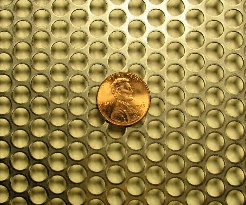 ==16 GAUGE 1/4″ HOLE ON 5/16″CENTERS 304 STAINLESS STEEL SHEET 11″ X 12″==