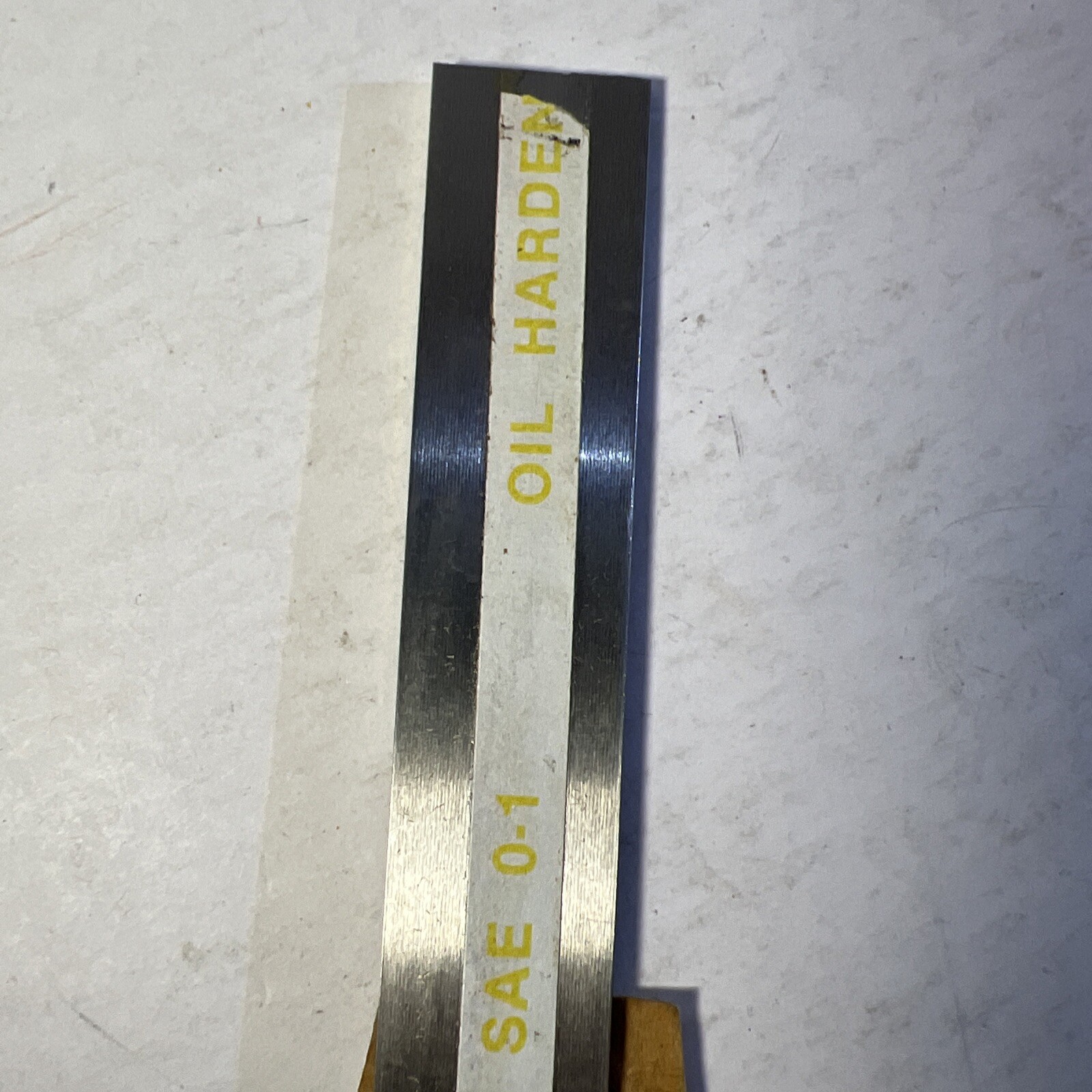 MARSHALL Oil Crat – Oil-Hardening Ground Flat Stock Steel (1/8″ x 1″ x 18″) – O