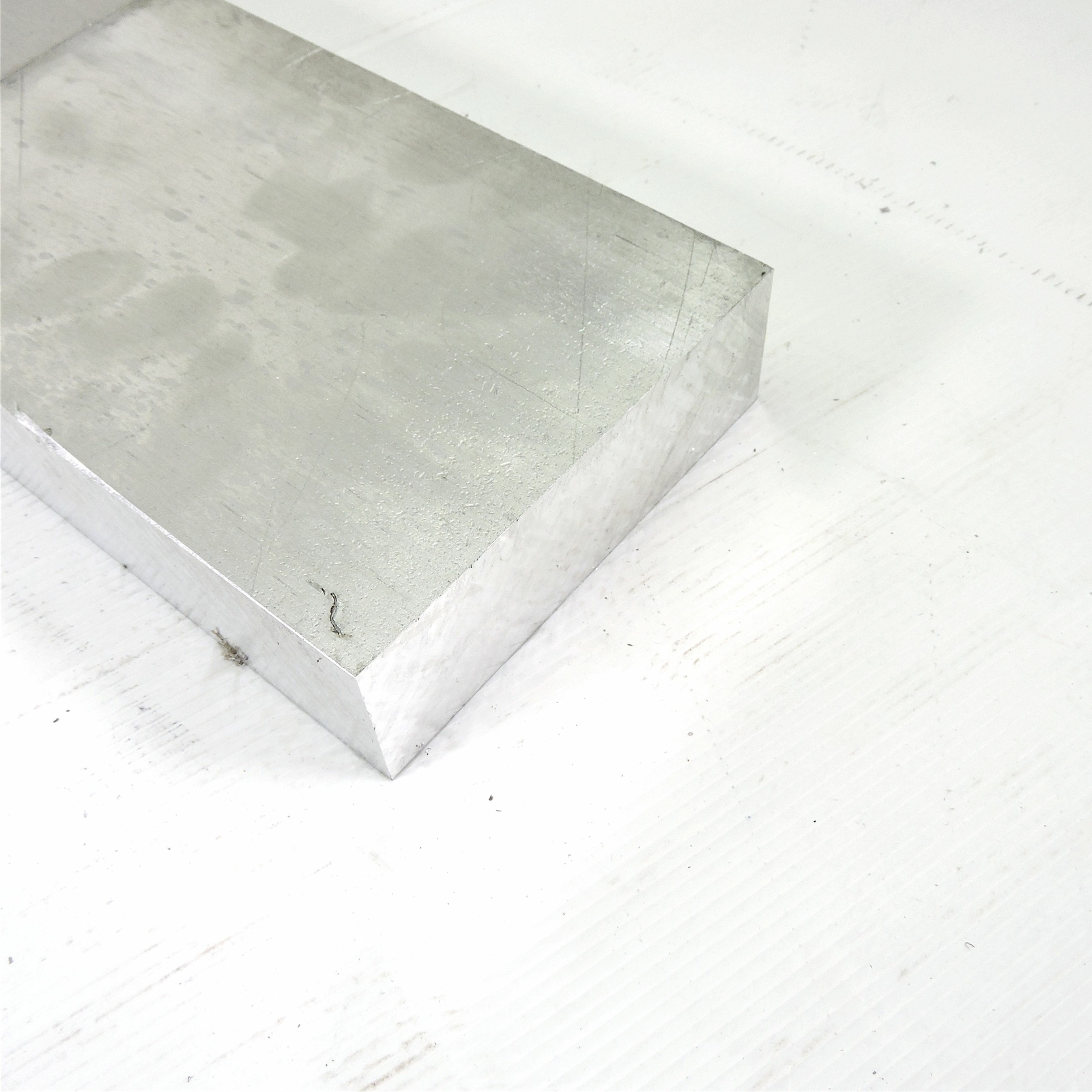 1.75″ thick 1 3/4 Aluminum 6061 PLATE 5.25″ x 24.75″ Long sku 180529