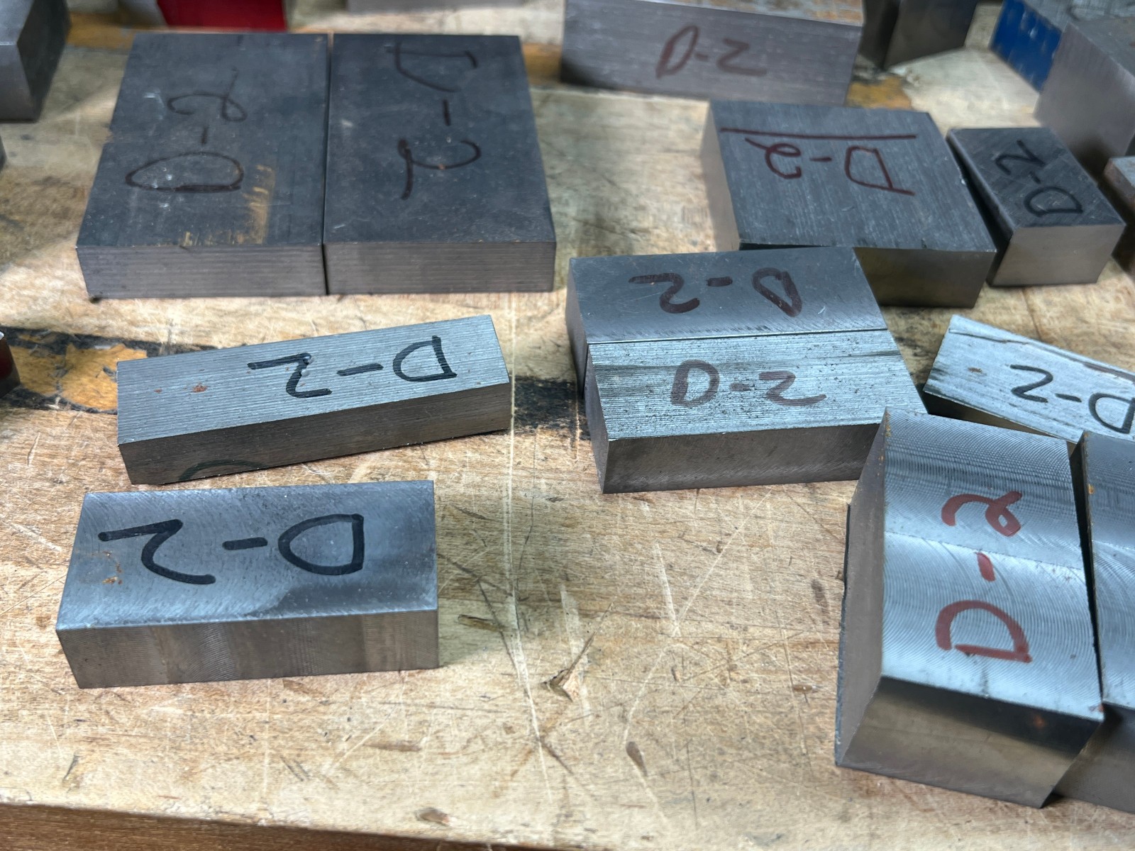 D2 air hardening Tool steel lot flat bar round – 25.3 lbs. tool shop cut offs