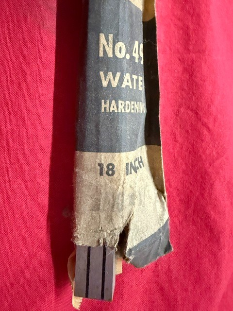 Starrett 5/16 x 1/2 x 18″ No. 495 Water Hardening Ground Flat Stock – Rust – Old