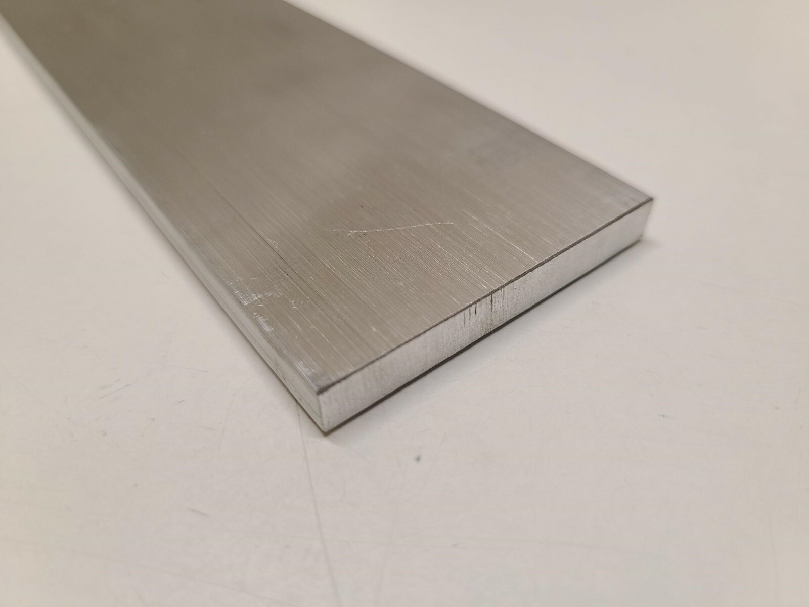 6061 Aluminum Flat Bar, 1/4″ x 2″ x 24″ long, Solid Stock, Plate, Machining