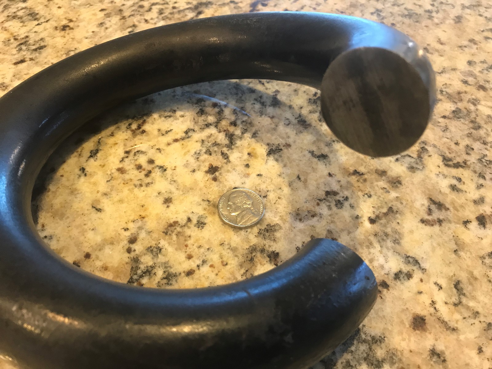 coil spring steel for blacksmithing 1.25 dia thick aprox 16 inches long “Knifes”