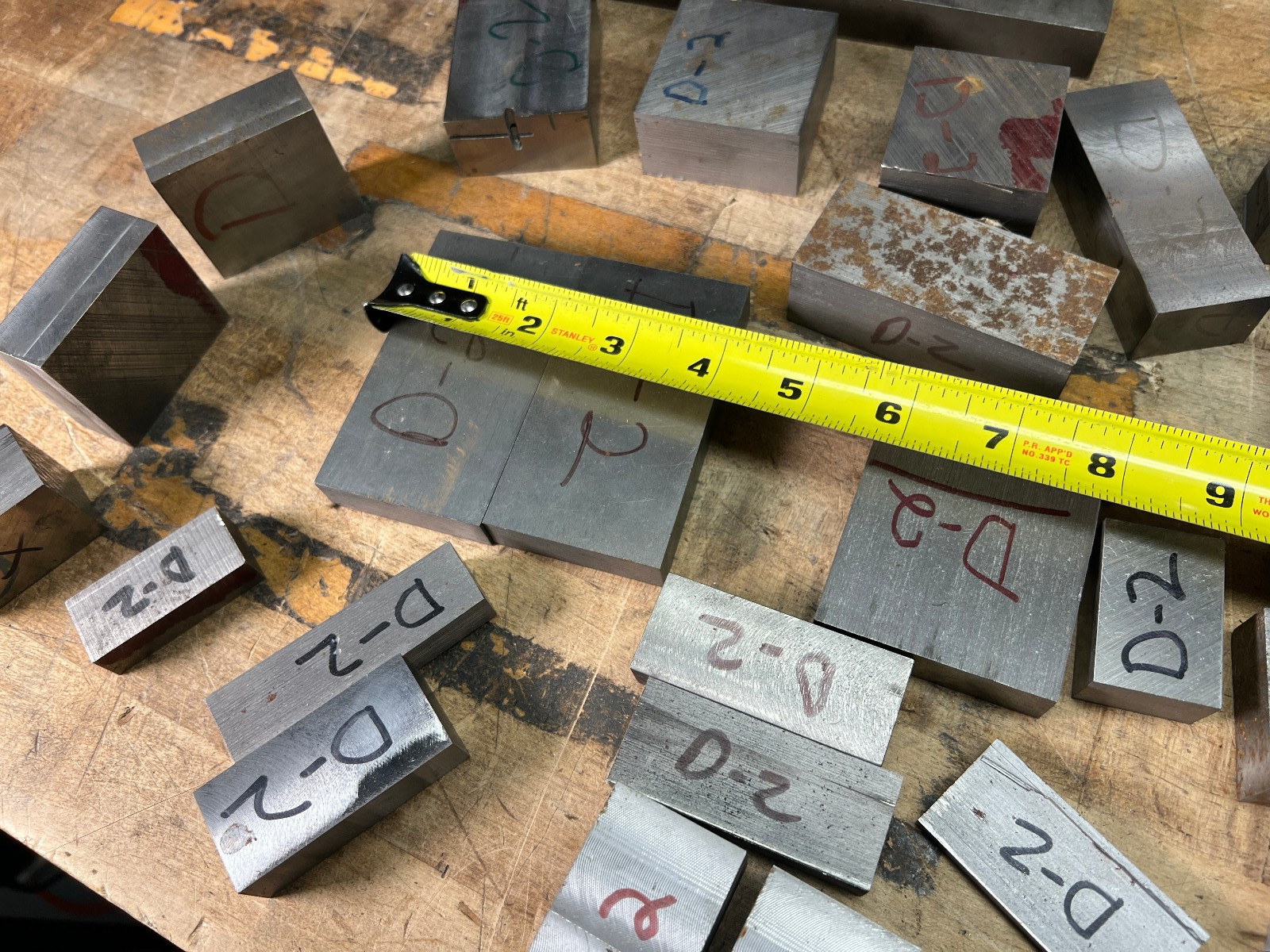 D2 air hardening Tool steel lot flat bar round – 25.3 lbs. tool shop cut offs