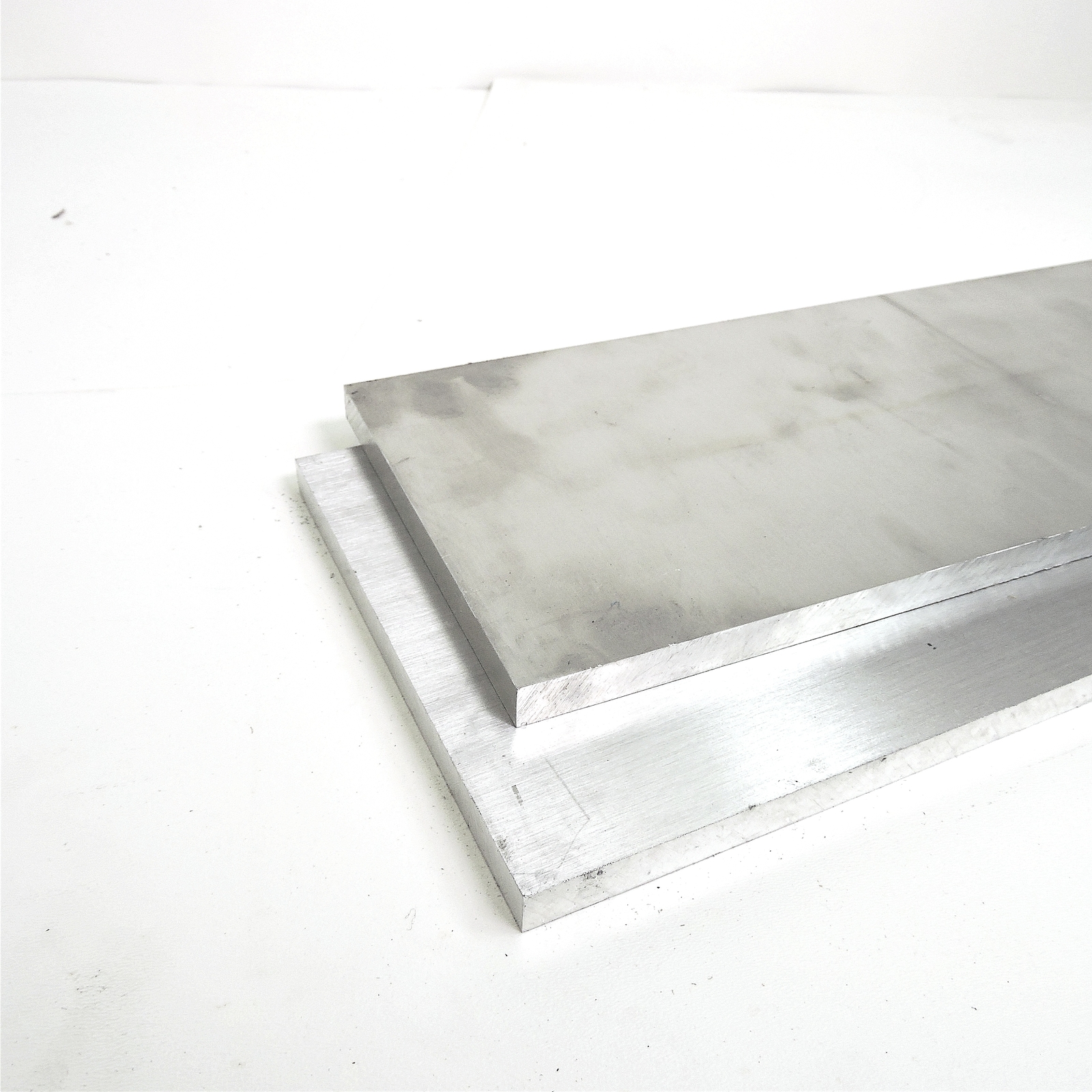 .625″ thick 5/8 Aluminum 6061 PLATE 5.5″ x 18.875″ Long QTY 2 sku 186511