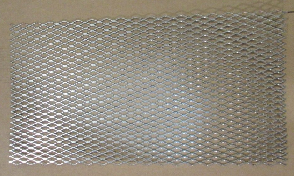 1/2 #16 304 STAINLESS STEEL FLATTENED EXPANDED METAL—–5″ X 7″