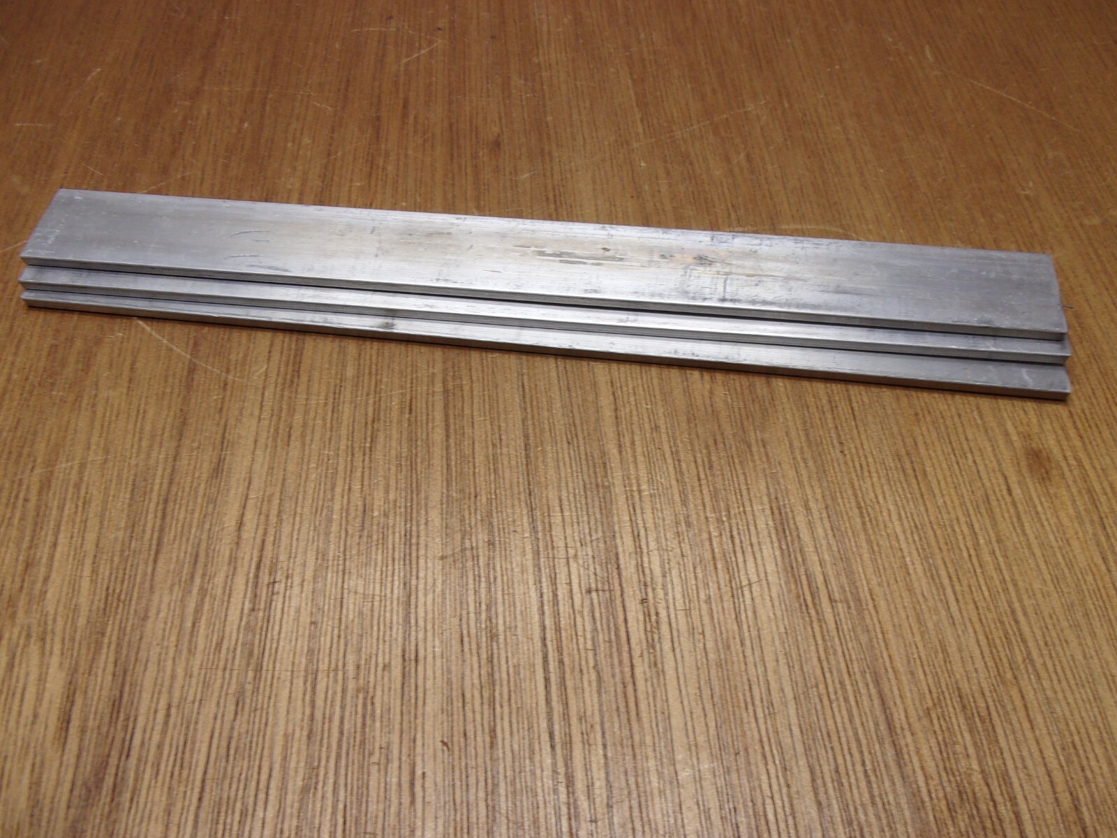 (Qty.3) 1/8″ X 1″ X 10″ Long 6063 T52 Aluminum Flat Bar Stock