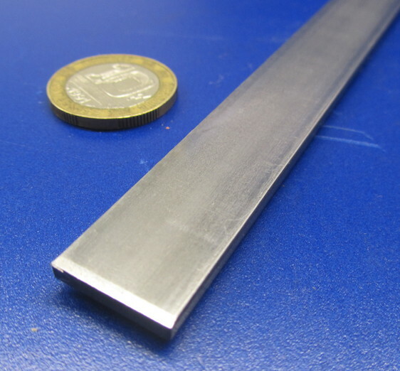 1018 Steel Bar, 1/8″ Thick x 5/8″ Wide x 36″ Length, 3 Pcs