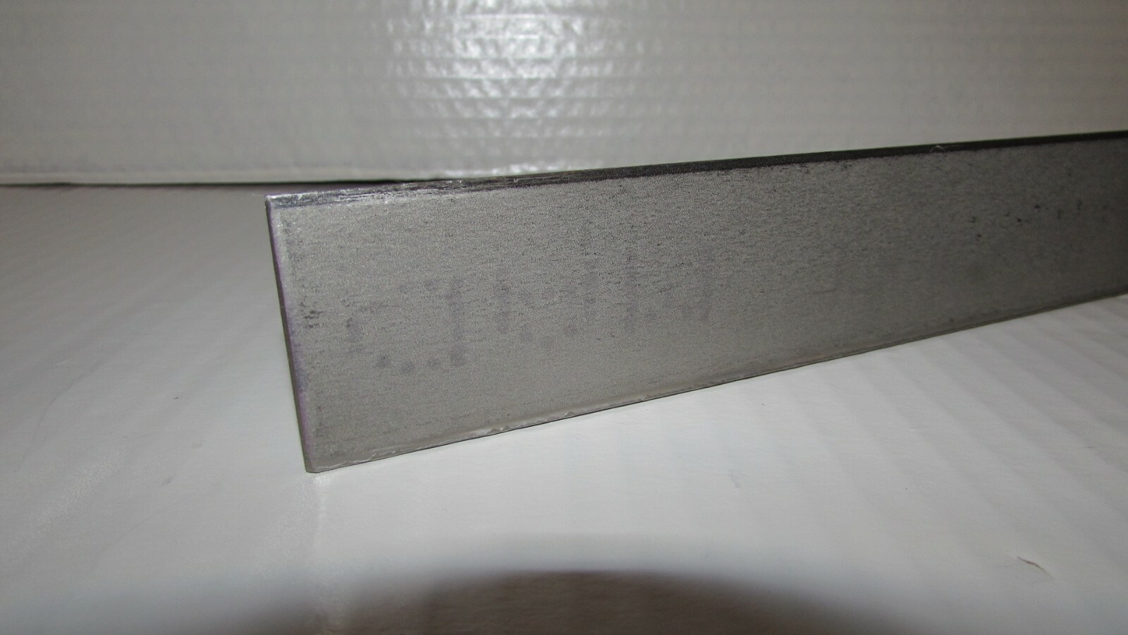 1/8″ x 1-1/2″ X 6″ 304 STAINLESS STEEL FLAT BAR
