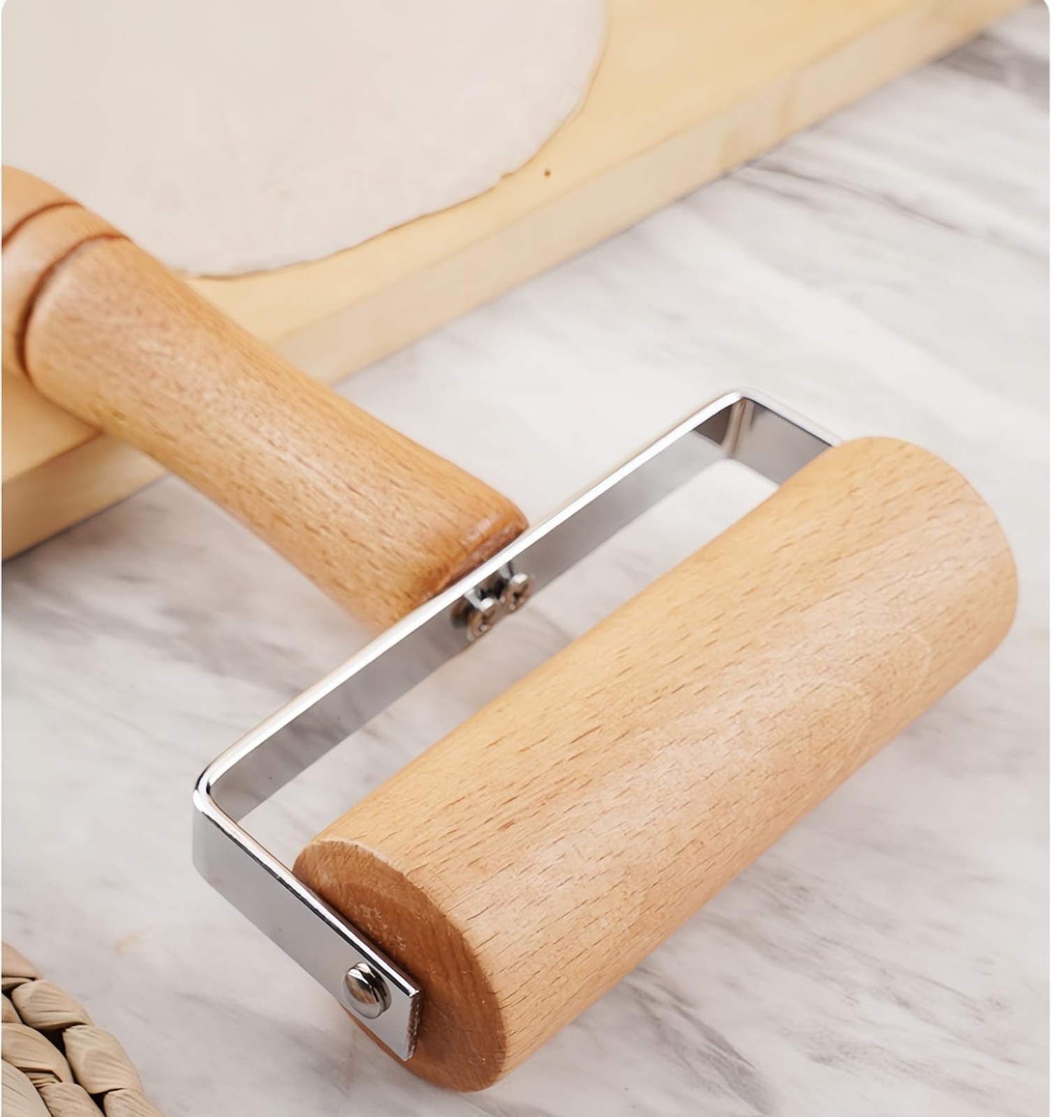 Stainless Steel & Beechwood Rolling Pin with Adjustable Thickness – Ergonomic…