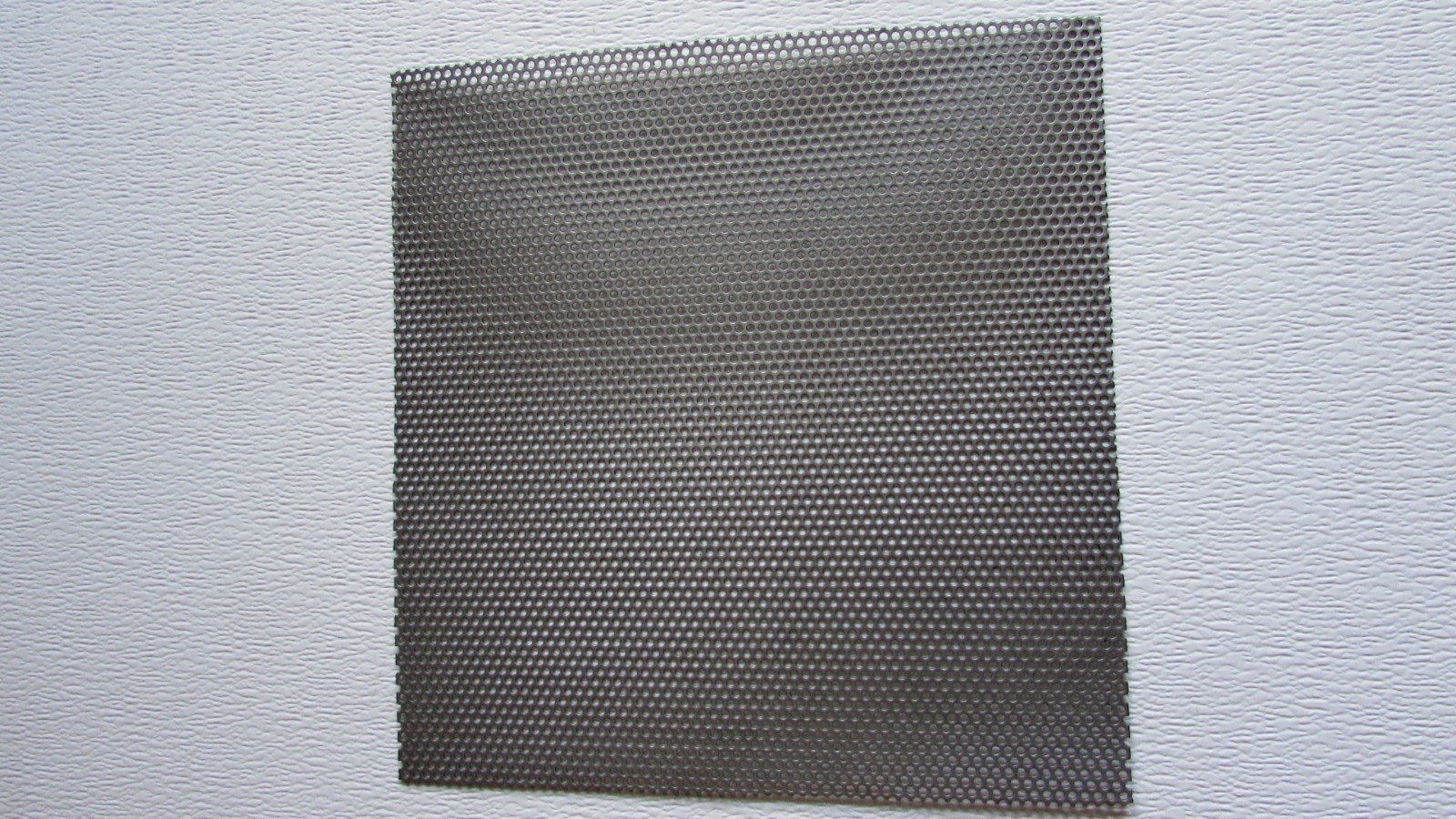 1/8″ HOLES-18 GAUGE– 304 STAINLESS STEEL PERFORATED SHEET –12″ X 12″