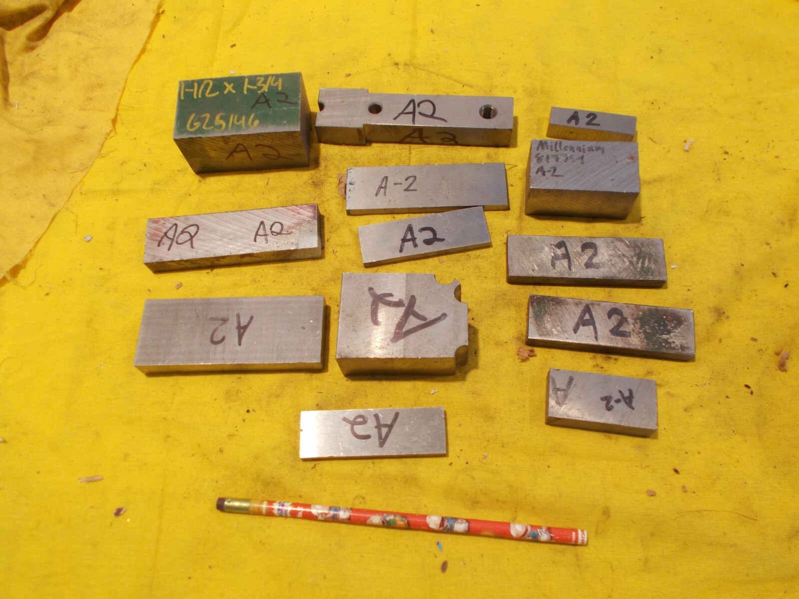 10 lb LOT A-2 TOOL STEEL BAR machine shop die flat bar A2 stock VARIOUS SIZES