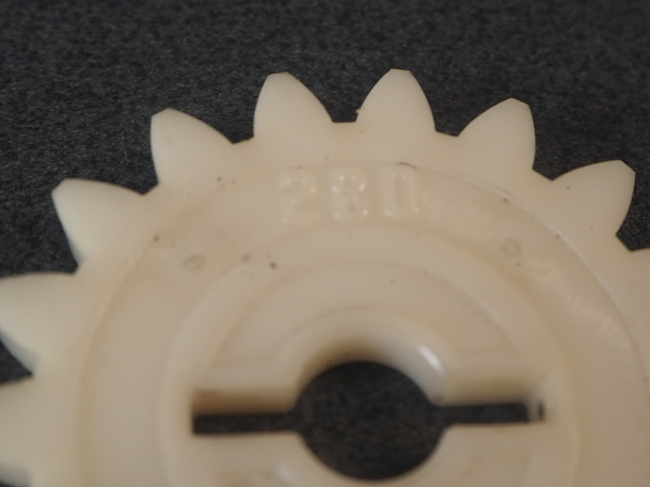 YAMAHA RD250 DS7 – 7639- GEAR, PRIMARY 280-17851-00