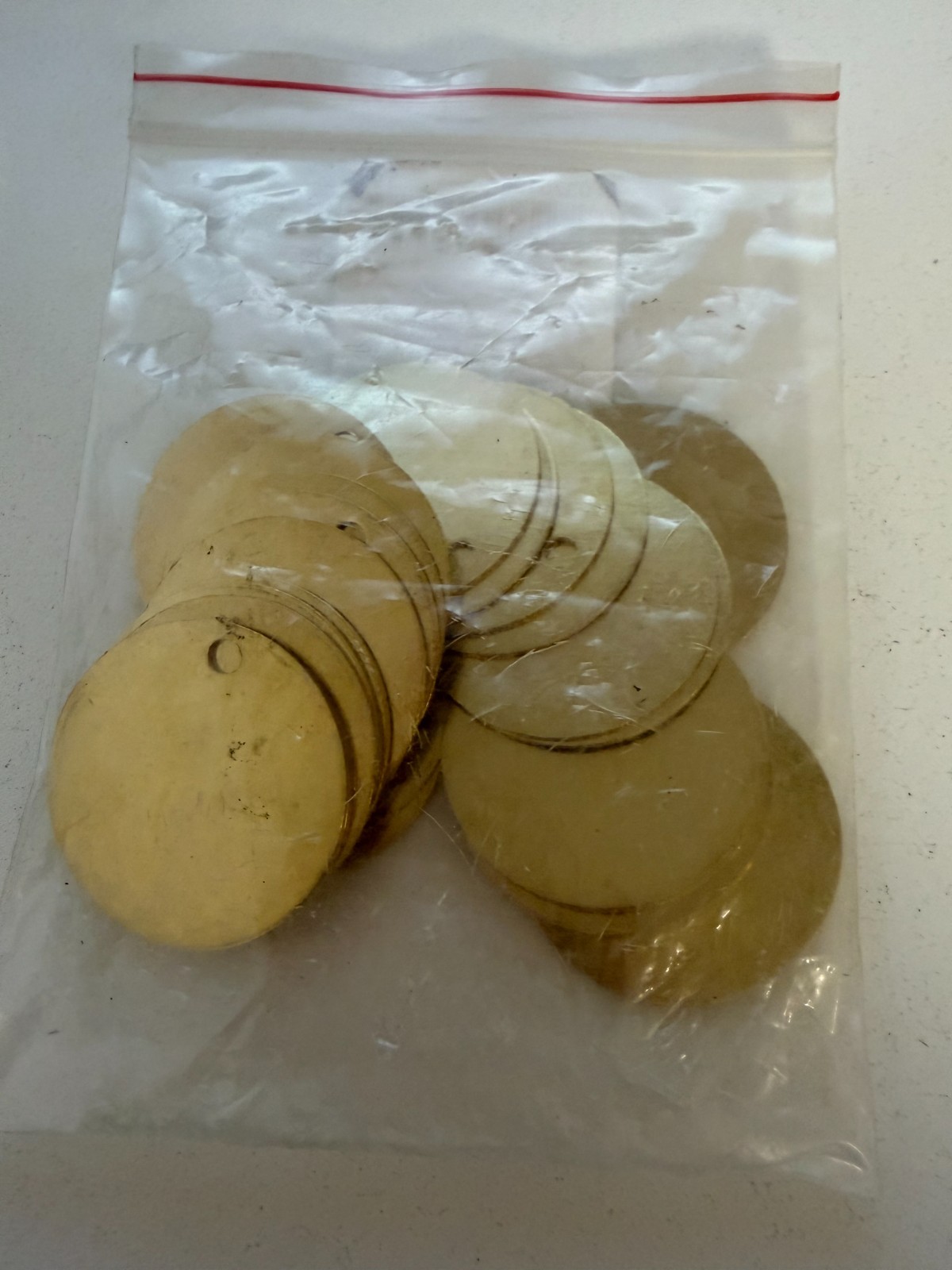 Lot of 25 Round Brass Blank Tags Set 1-1/2″ H x 1-1/2″ Wide Metal 0375100