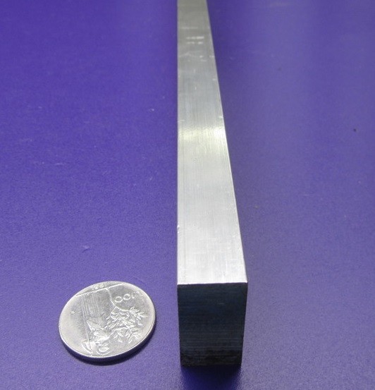 2024 T351 Aluminum Bar, 5/8″ (.625″) Thick x 1 1/4″ Wide x 12″ Length