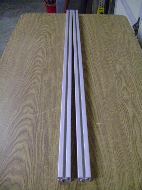 1.5″ X 1.5″ 80/20 T-SLOT ALUMINUM EXTRUSION 1.5″ X 1.5″ X 45″ Lot of 2