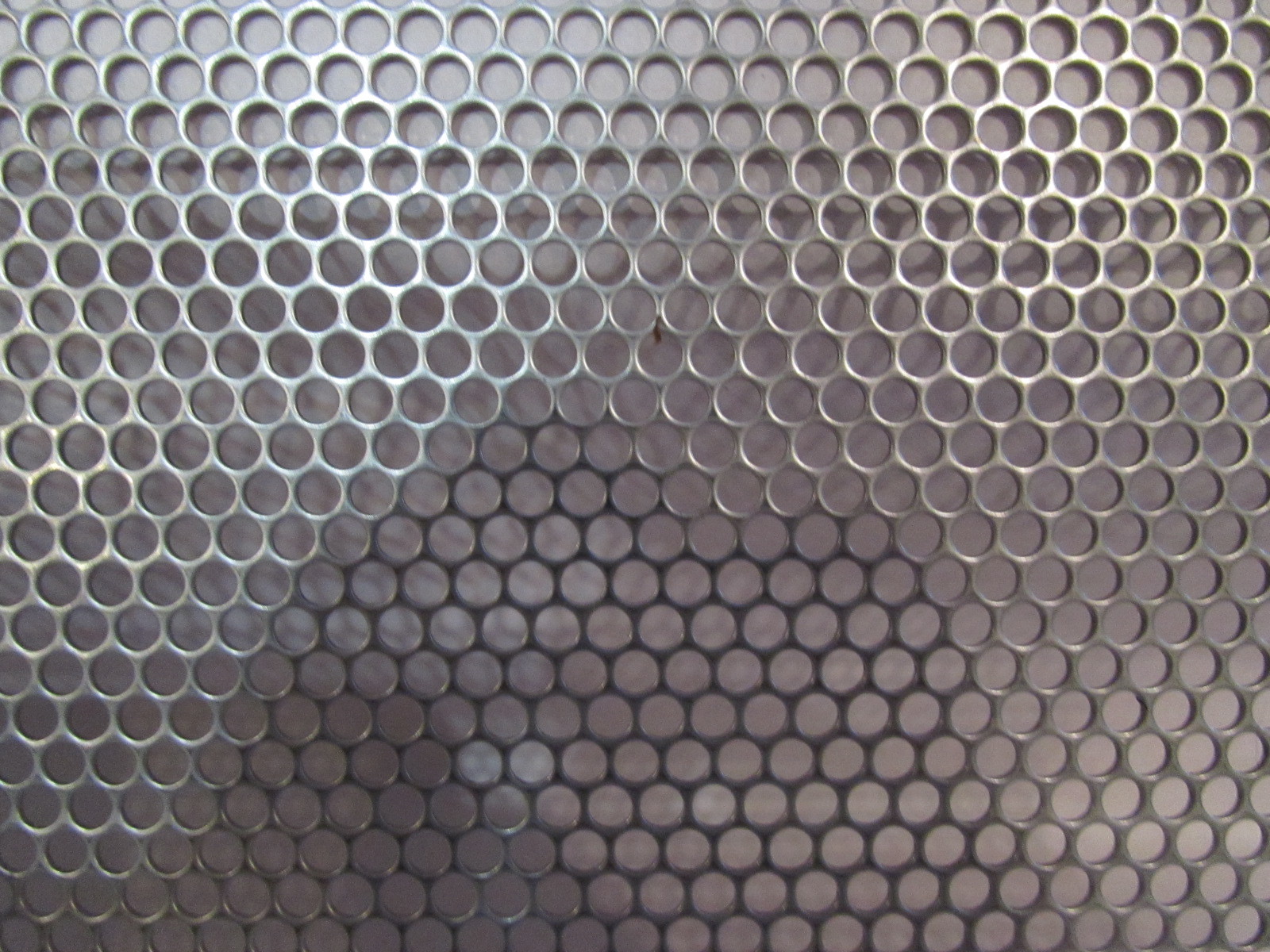 -5/32 HOLES -18 GAUGE 304 STAINLESS PERFORATED SHEET—12″ x 24″