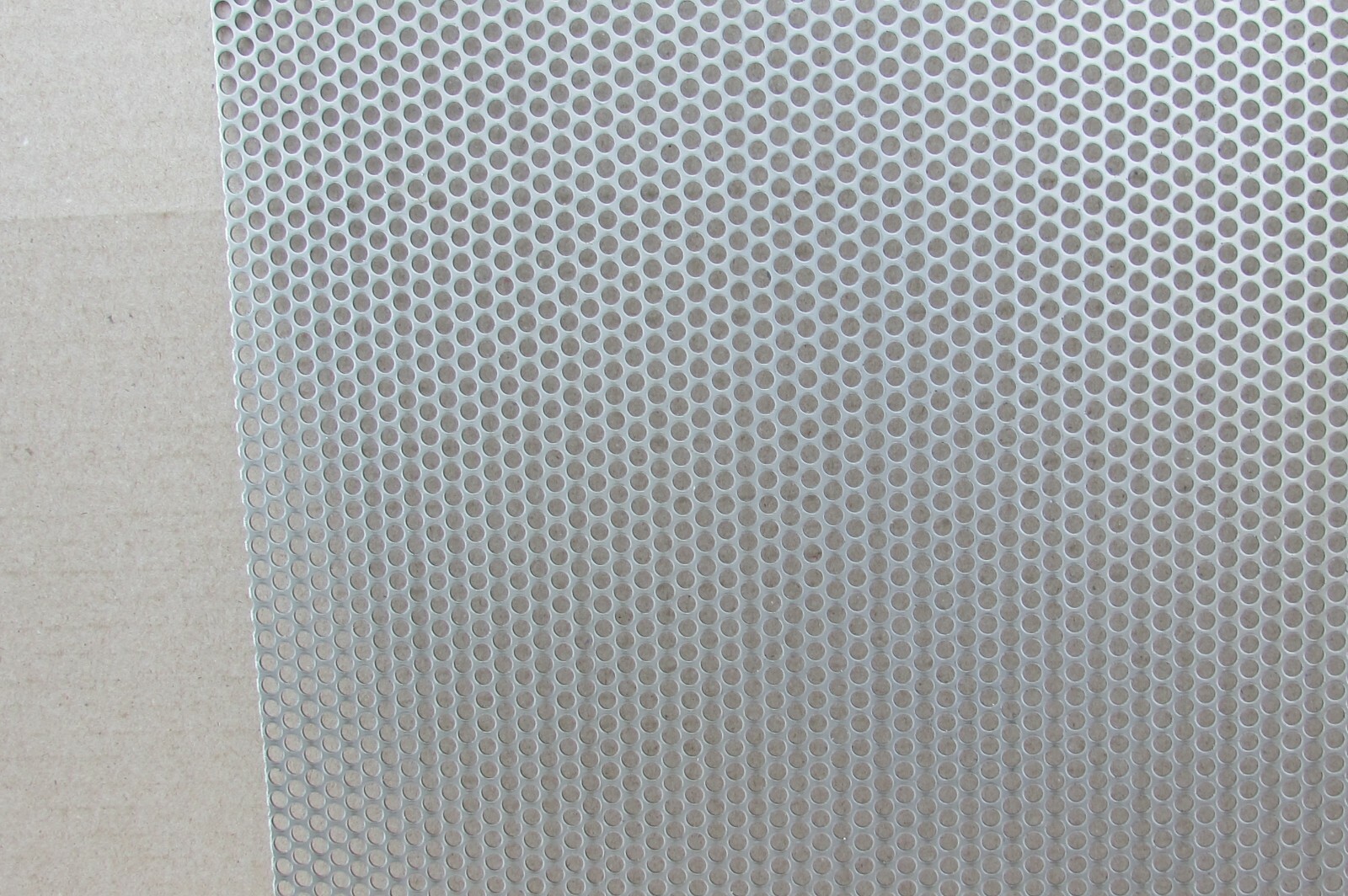 ==3/16″ HOLES–20 GA. STAINLESS STEEL PERFORATED SHEET –4-5/8″ X 11-3/4″ ===