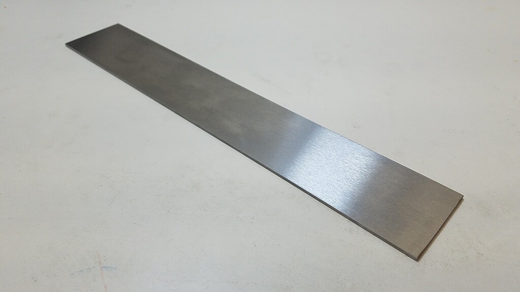 O1 Tool Steel 5/64″ x 2″, 12″ long bar, Knife Making Stock, Billet