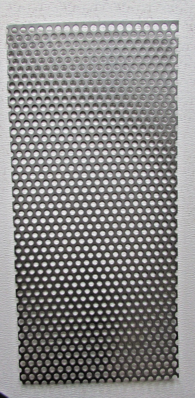 3/8″ HOLE 16 GAUGE 304 STAINLESS STEEL PERFORATED SHEET–11-1/2″ x 24″