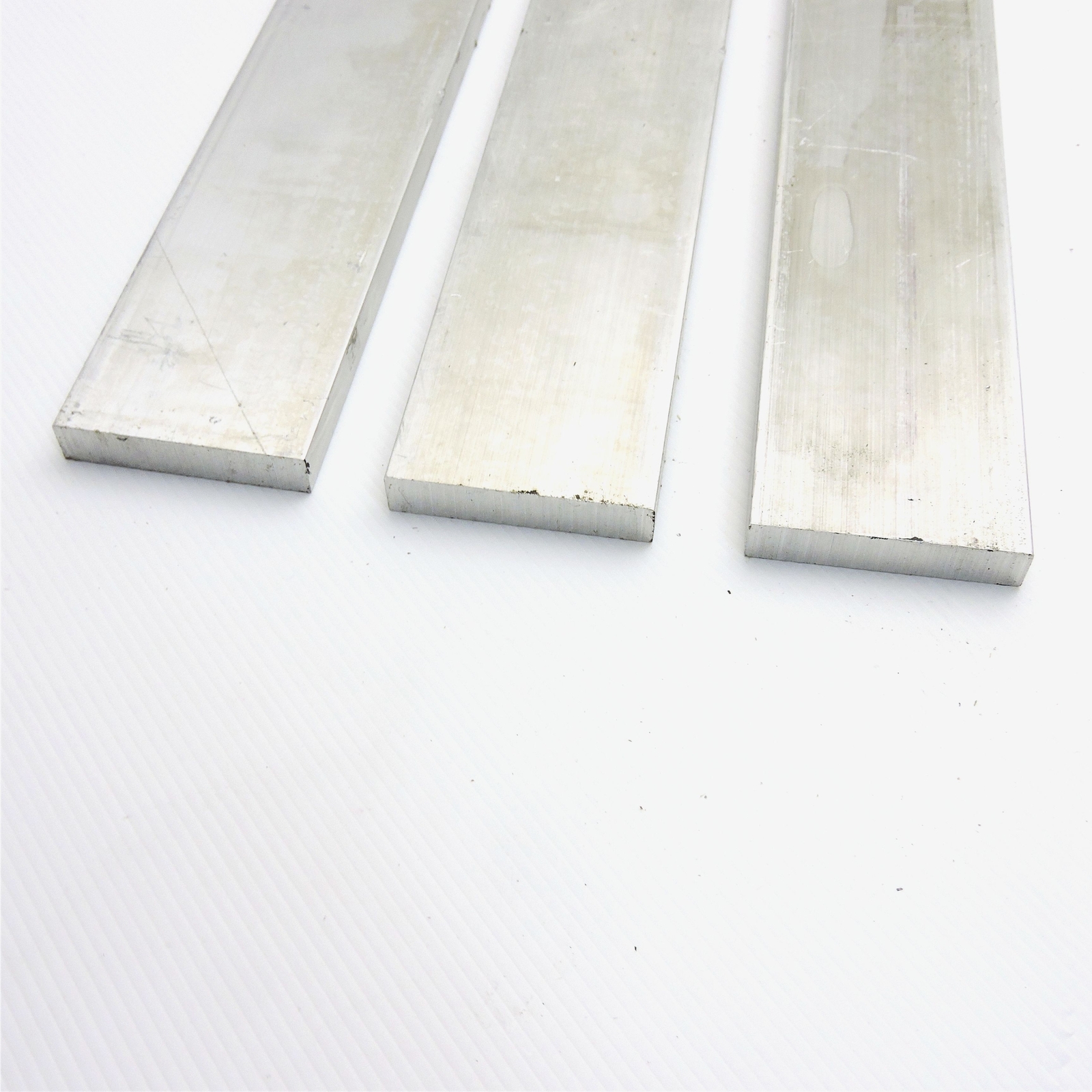 .5″ x 2″ Aluminum 6061 FLAT BAR 26.375″ Long new mill stock QTY 3 sku A251
