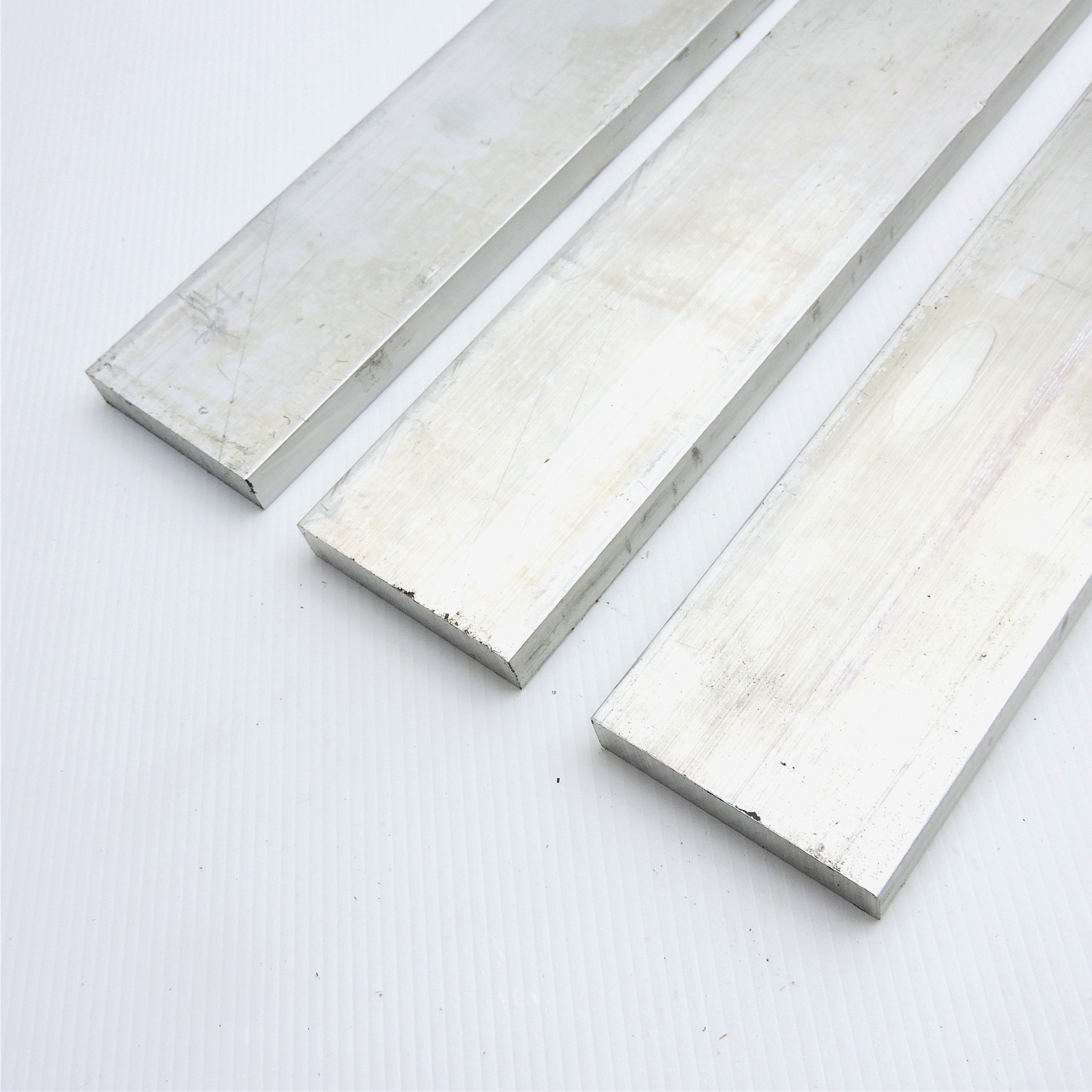 .5″ x 2″ Aluminum 6061 FLAT BAR 26.375″ Long new mill stock QTY 3 sku A251