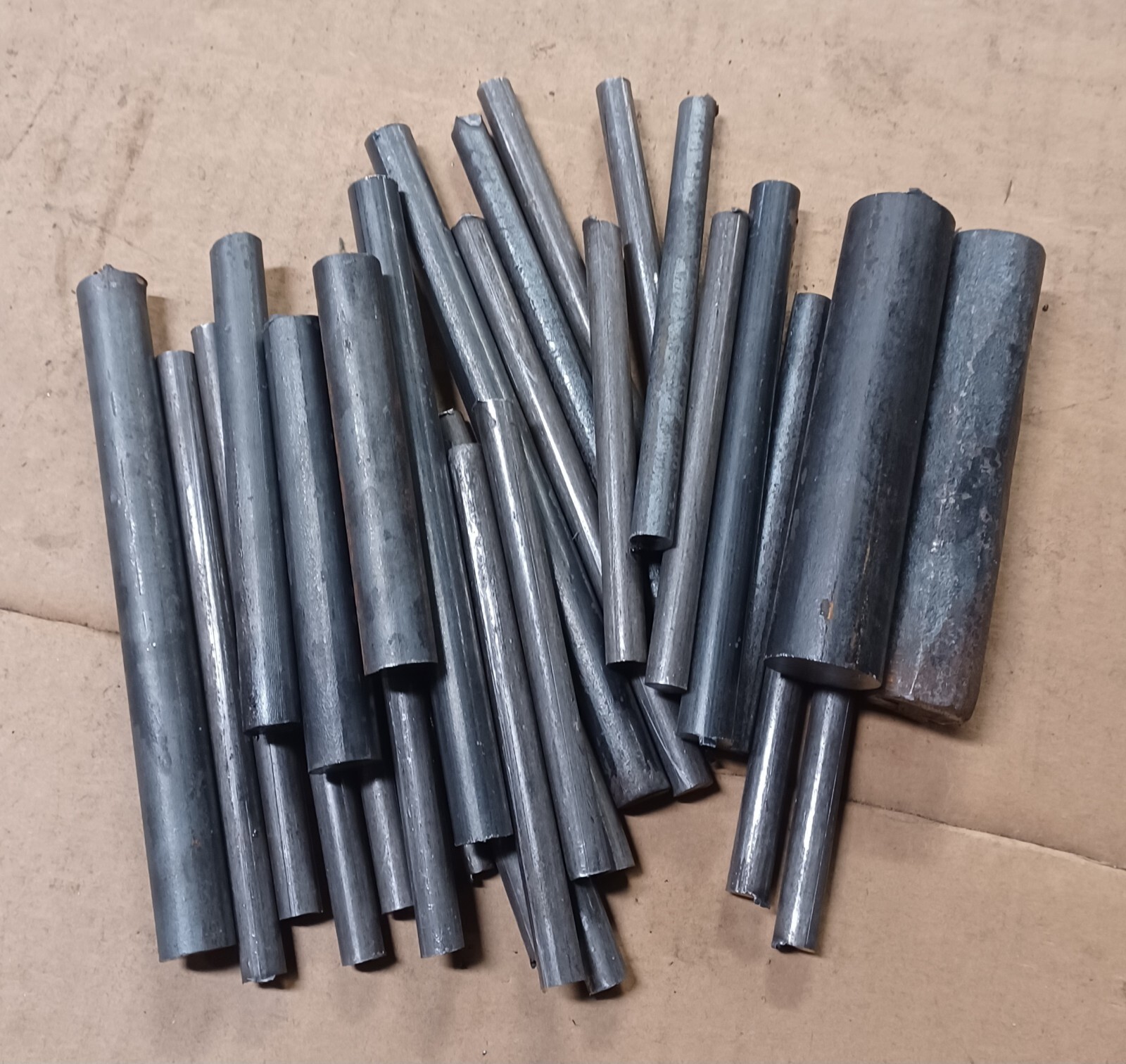 6+ # STEEL 1″ 3/4″ 1/2″ 3/8″ 1/4″ Blacksmith iron solid round bar metal stock