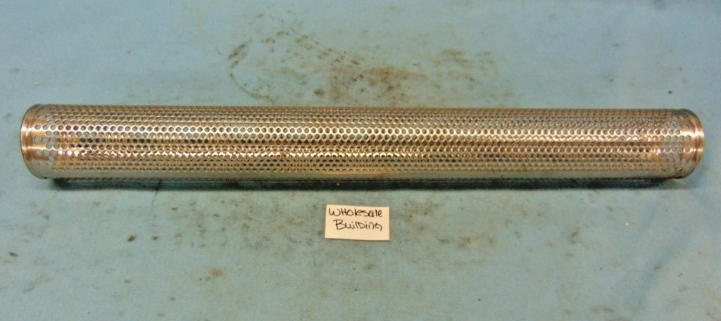 SANICLEAN 316L SS PERF. STRAINER, BACK-UP TUBE 31″ L X 3-3/8″ DIA. 1/4″ HOLES