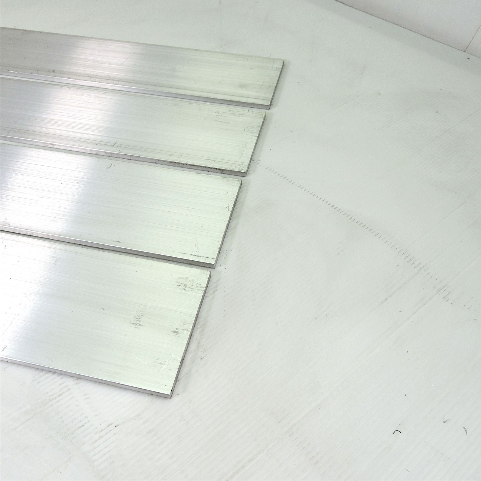 .25″ x 5″ Aluminum 6061 FLAT BAR 12″ Long new mill stock QTY 4 sku L684
