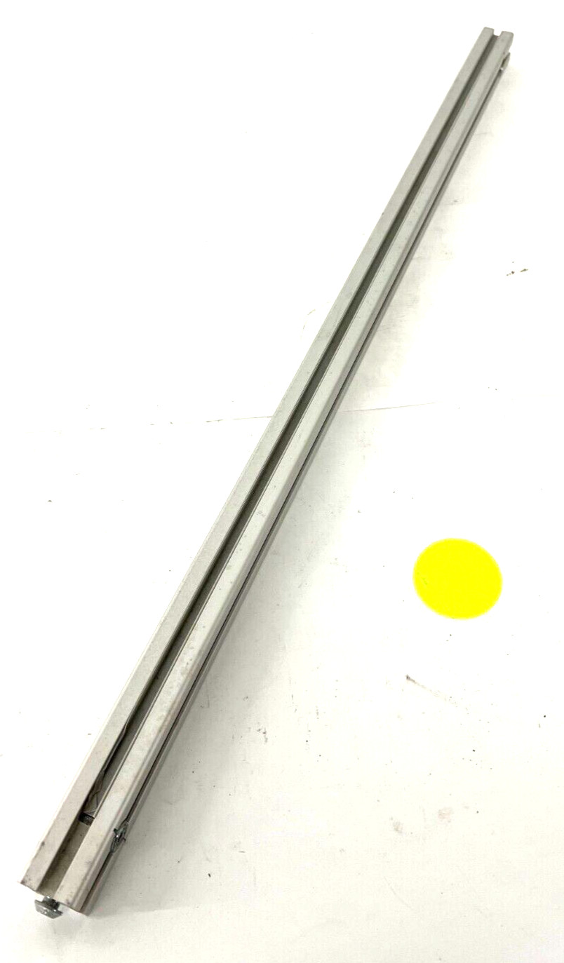 80/20 T-SLOT ALUMINUM EXTRUSION LENGTH 30″ WIDTH 1-1/8″ SLIVER LOT OF 4