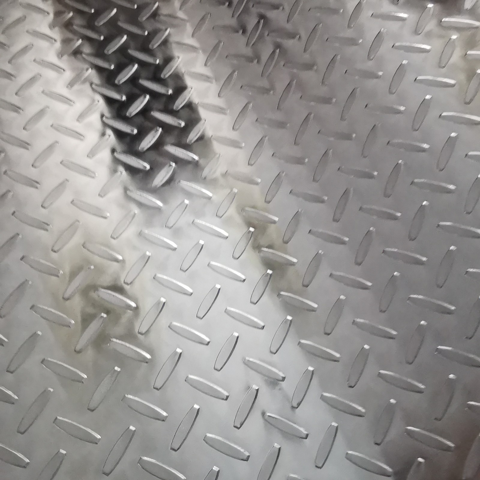 0.04″ Thick Aluminum Diamond Plate Sheet 3003 48″ x 94.5″ -Trailer, RV, Garages