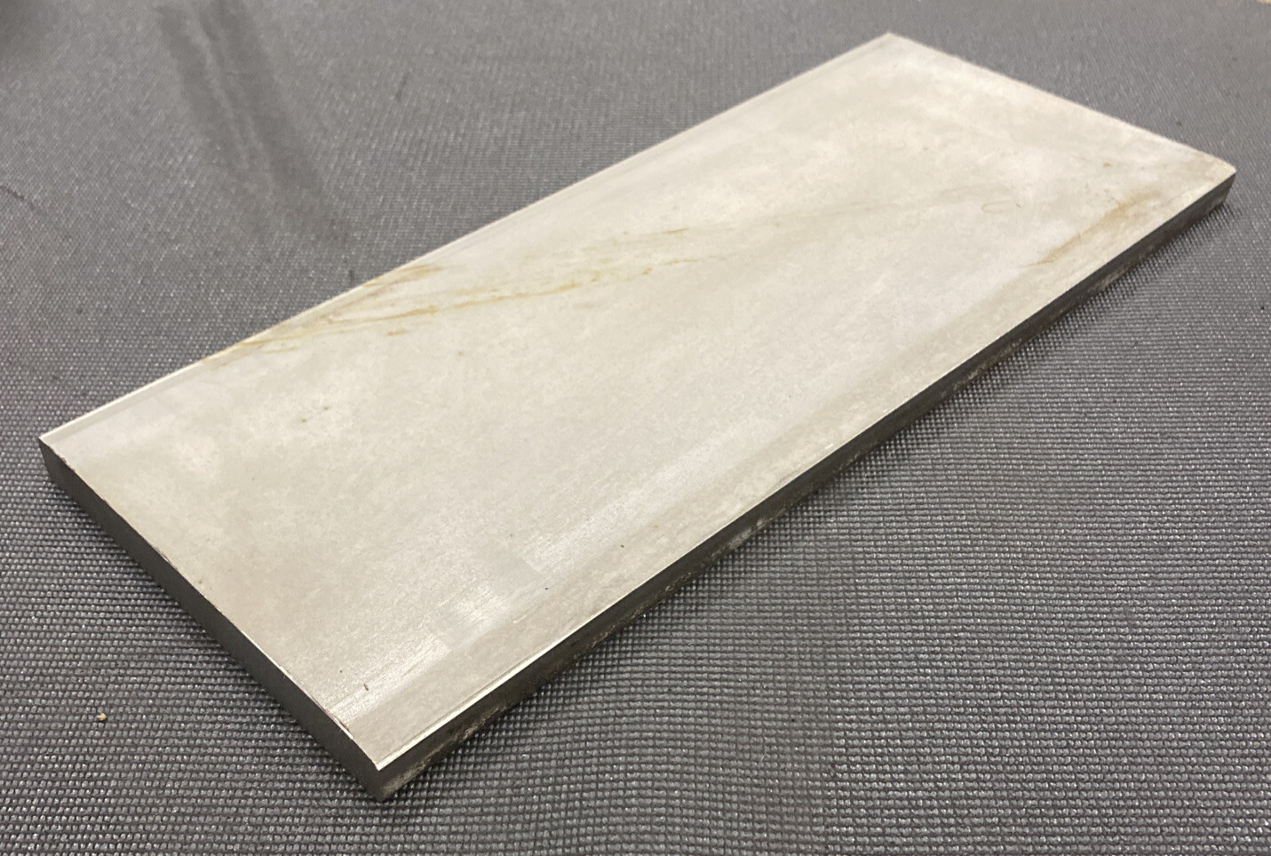 1/2″ Thickness 304 / 304L Stainless Steel Flat Bar 0.5″ x 5” x 12” Length