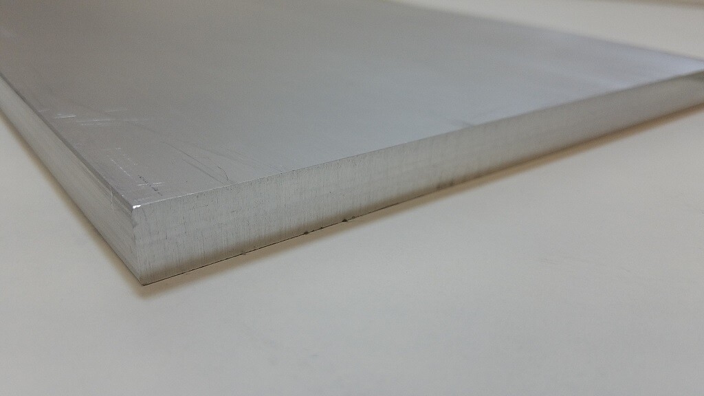 6061 Aluminum Flat Bar, 1/2″ x 8″ x 18″ long, Solid Stock, Plate, Machining
