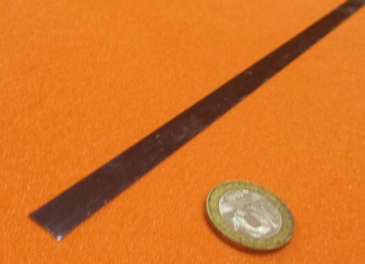 1095 Hard Blue Tempered Spring Steel Shim .005″ Thick x .375″ Wide x 1200″ Long
