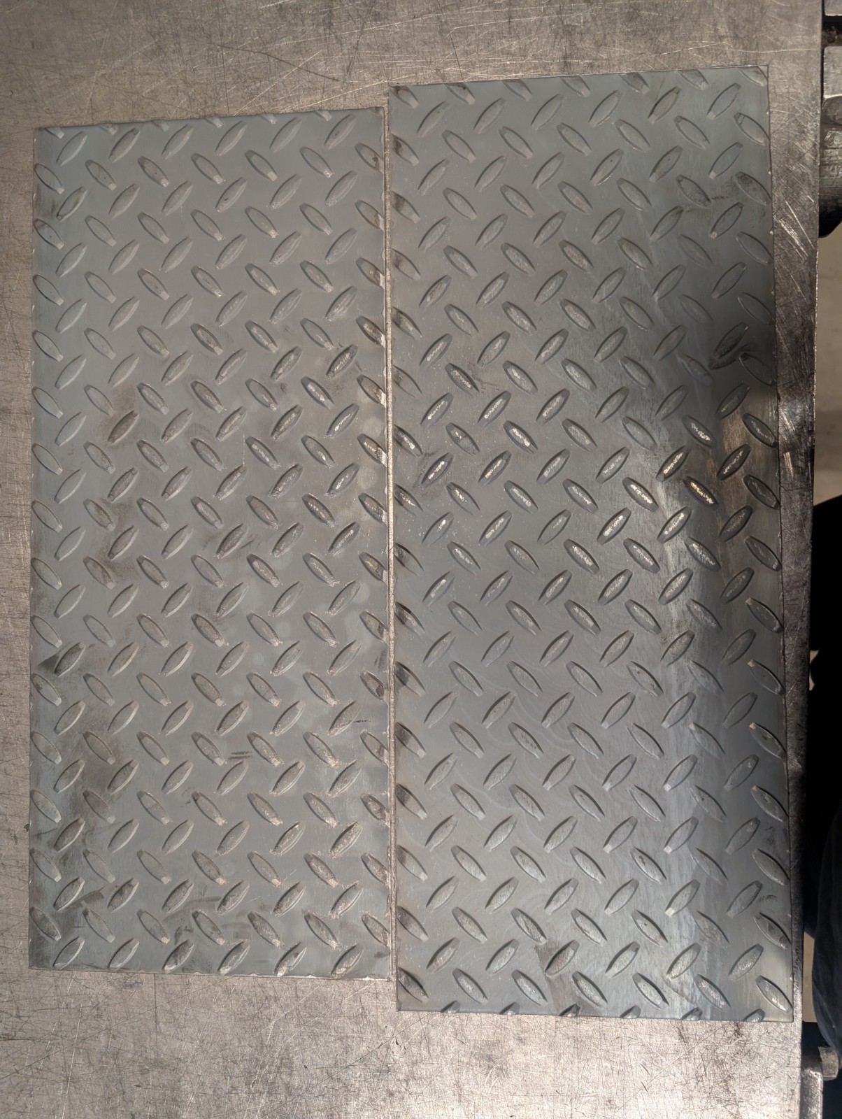 2 PCs 1/8′”Steel Deck Plate 8″X19″ 12 Lbs