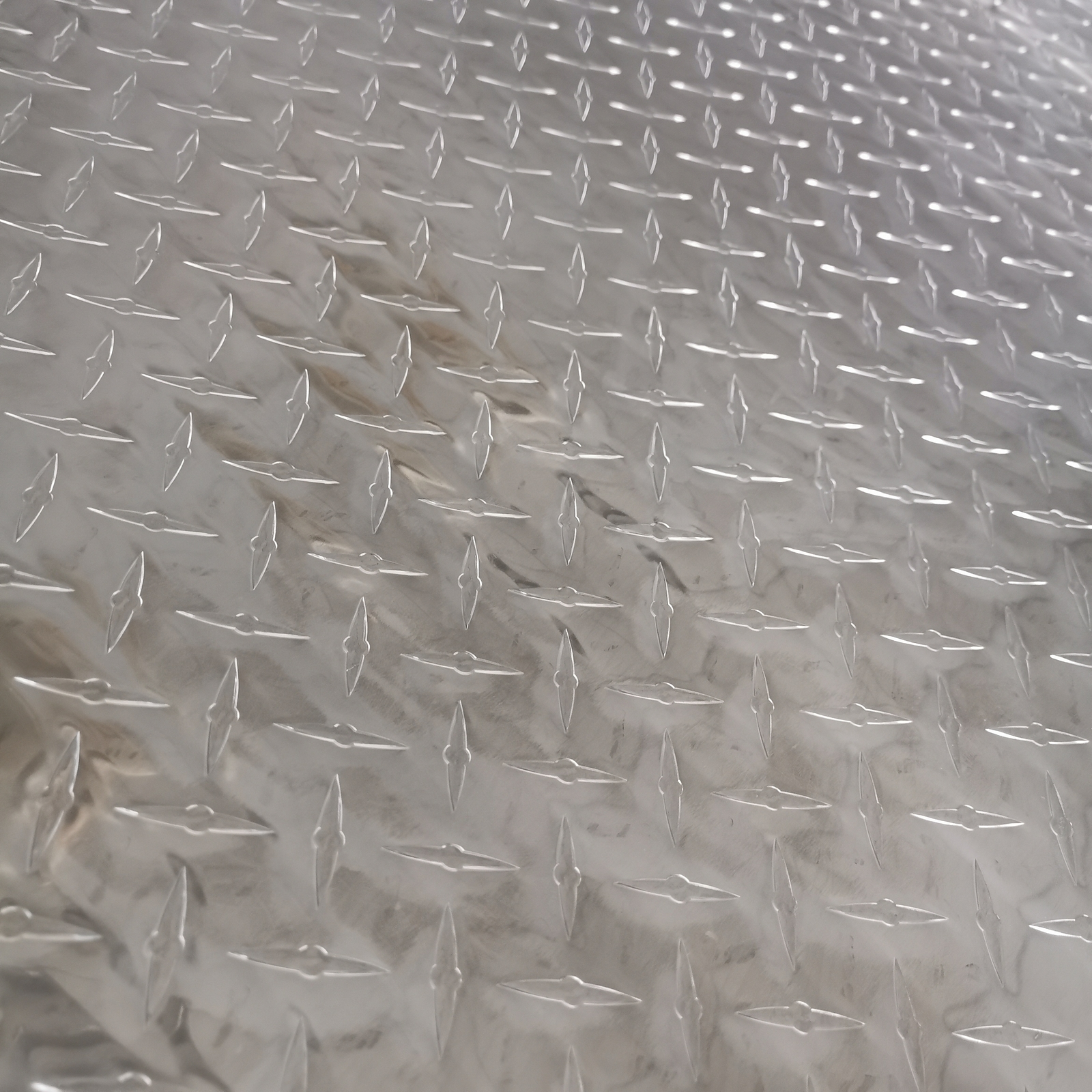 Aluminum Diamond Plate Sheet 24″ x 96″ .04″ Thick Trailer, RV Garages 3003