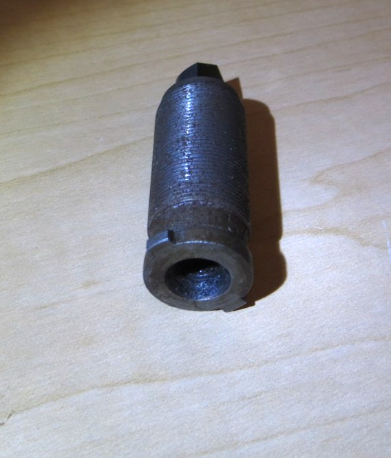 7/32″ X 5/16″ mounted Tool Steel bit in 1/2″ threaded holder 5A1F