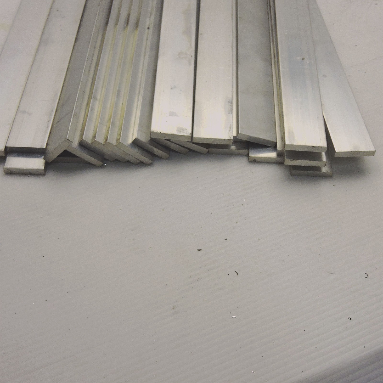 .25″ x 1″ Aluminum 6061 FLAT BAR 7.625″ Long new mill stock QTY 65 sku K216