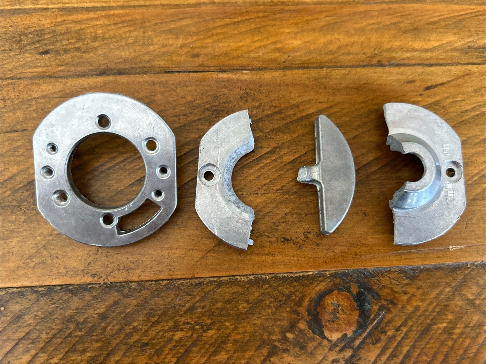 Cast Aluminum Scrap 19Lbs 11.8oz. 1 1/2″ X 1 3/4″ For Crucible Melting Scrap