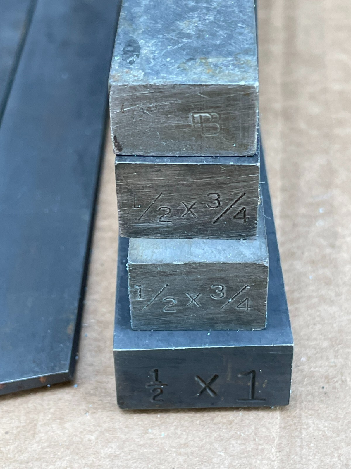 Steel Flat Bar Various Lengths, 1/2″ x 3/4″ & 1/2″ x 1″ Flat Bar Steel (7 Pcs)