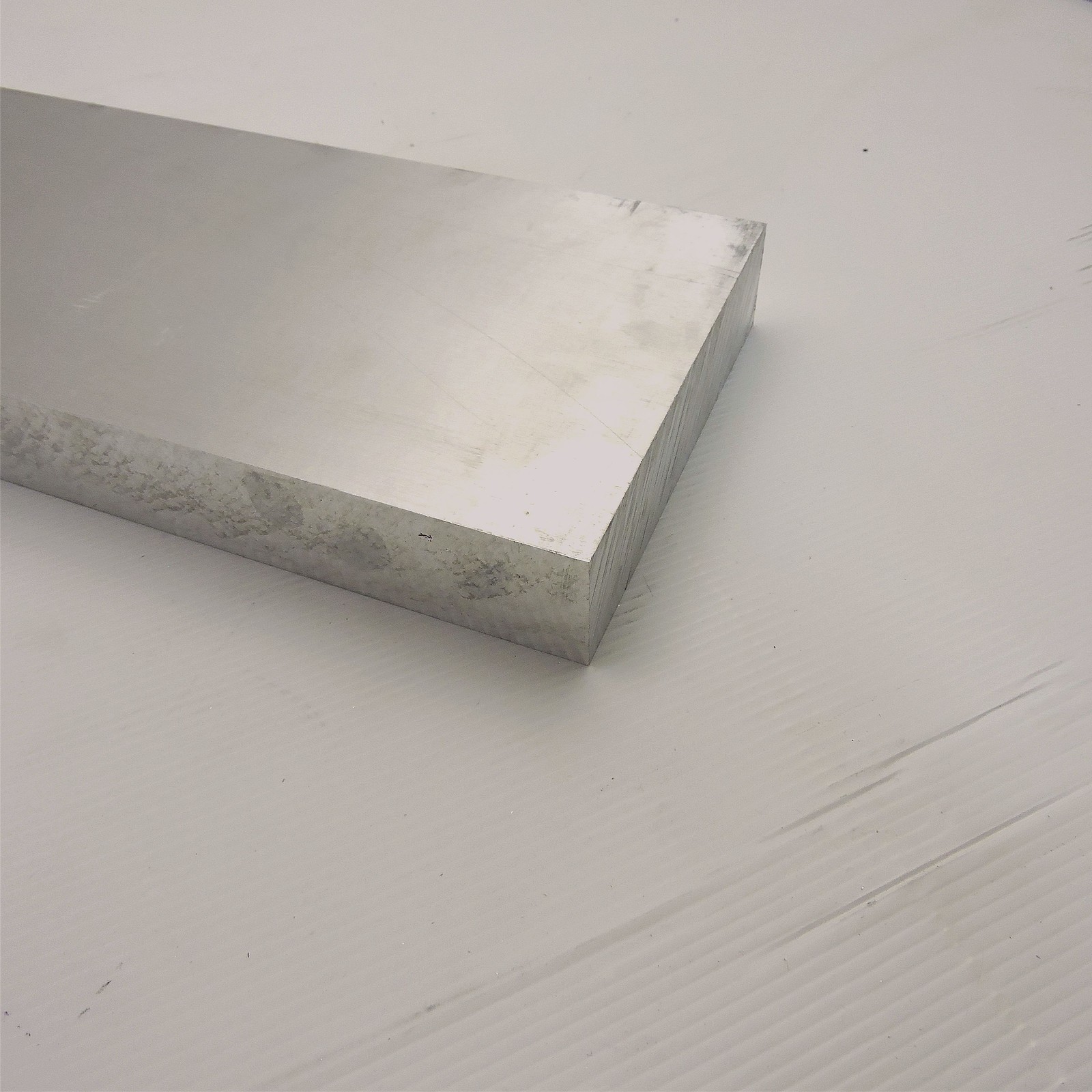 1.5″ thick 1 1/2 Aluminum 6061 PLATE 5.875″ x 16″ Long sku 107220